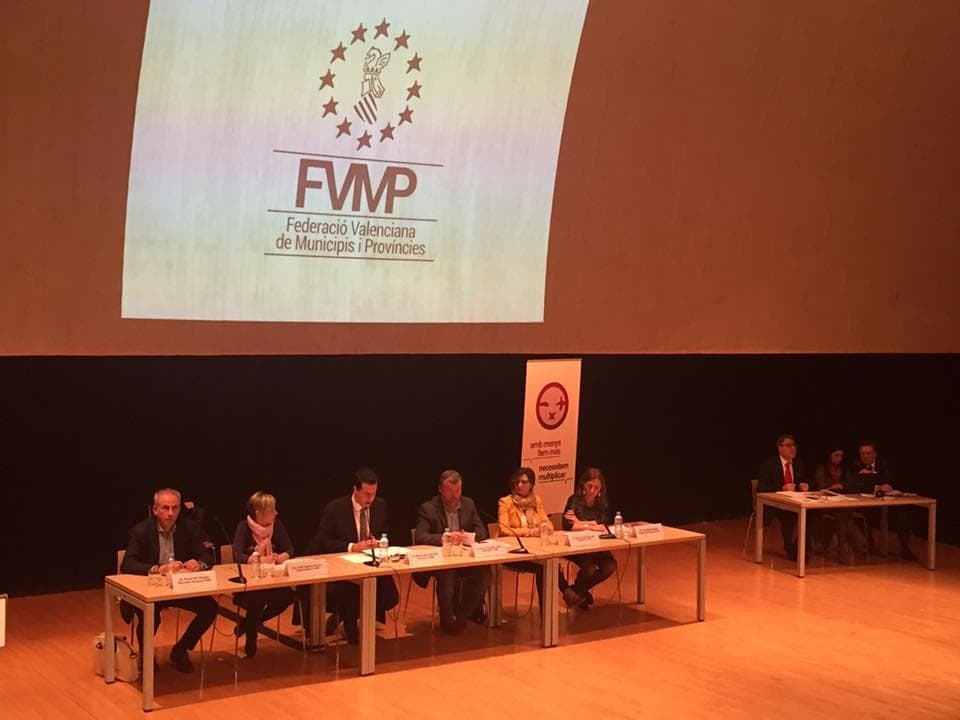 Reunión con la Federación Valenciana de Municipios y Provincias