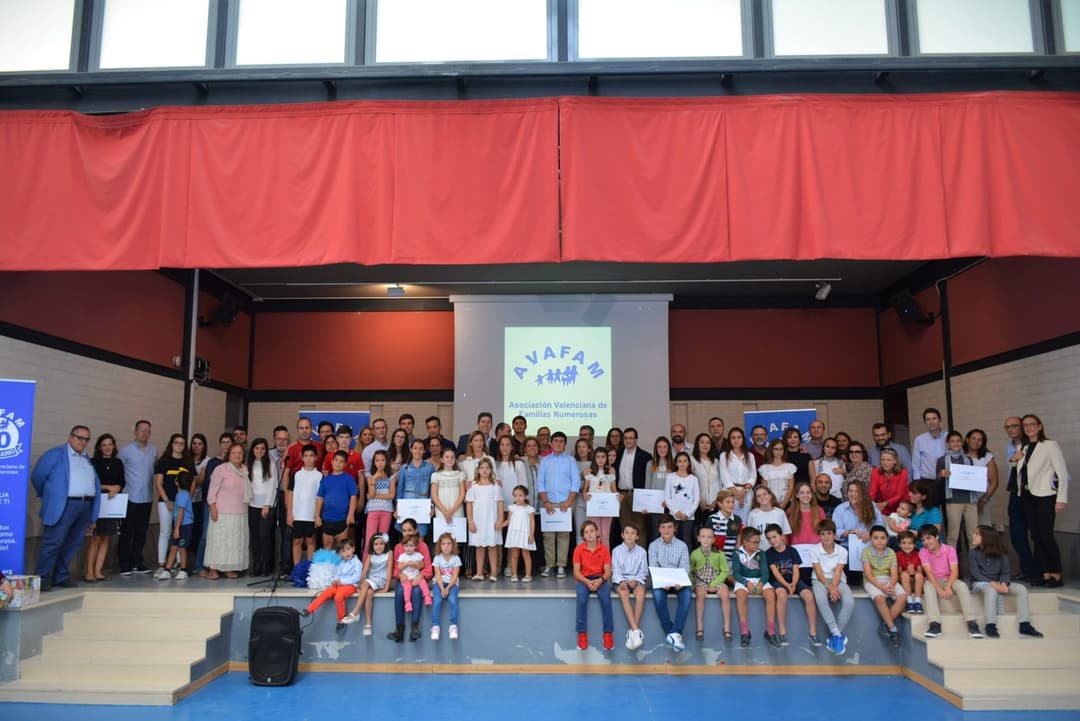 Vídeo de la entrega de Premios a la Excelencia Académica y Deportiva Avafam