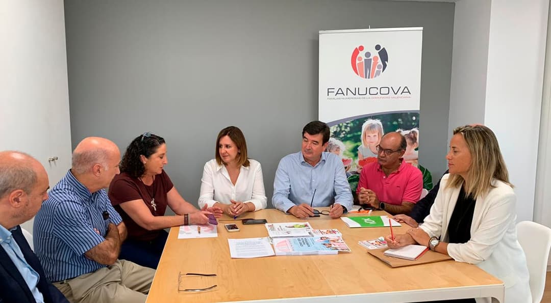 Nos reunimos con los partidos de la oposición por la subida de impuestos del Ayuntamiento de Valencia