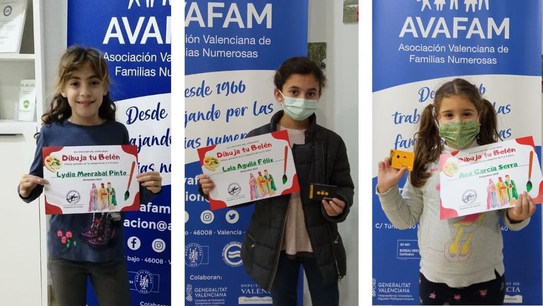 Las ganadoras del concurso «Dibuja tu Belén» ya tienen su premio